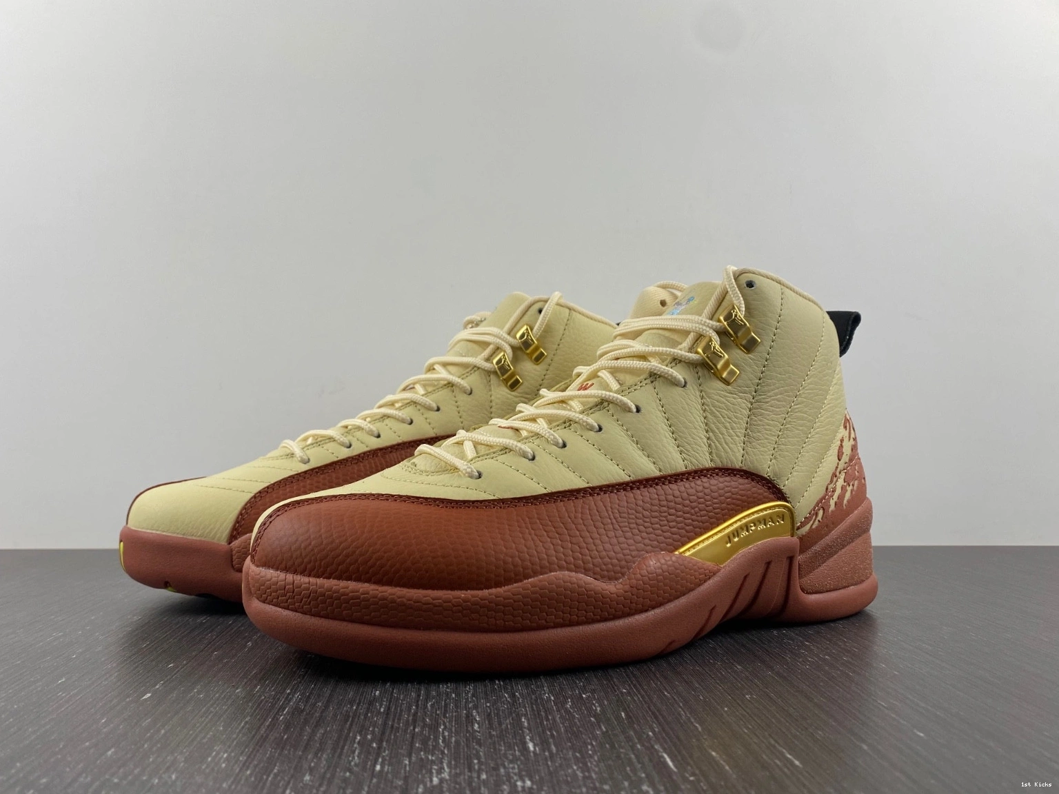 - Jordan 12 Golf DV1758-108 Eastside Retro 0301